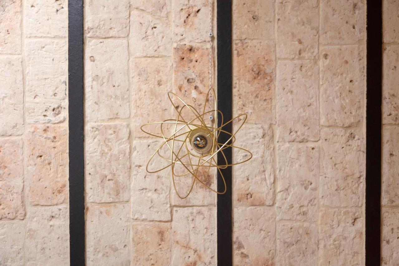 Apulian House Hotel Brindisi Buitenkant foto