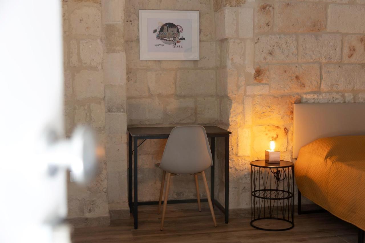 Apulian House Hotel Brindisi Buitenkant foto